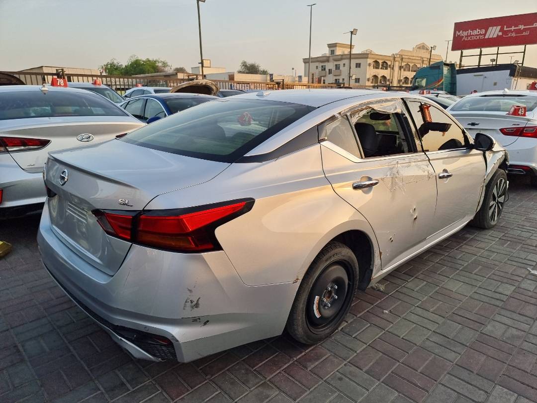 2020 NISSAN ALTIMA — 59906 Miles — Lot 125487 — Ind. 12 - Marhaba Auctions Used Cars - Image 5
