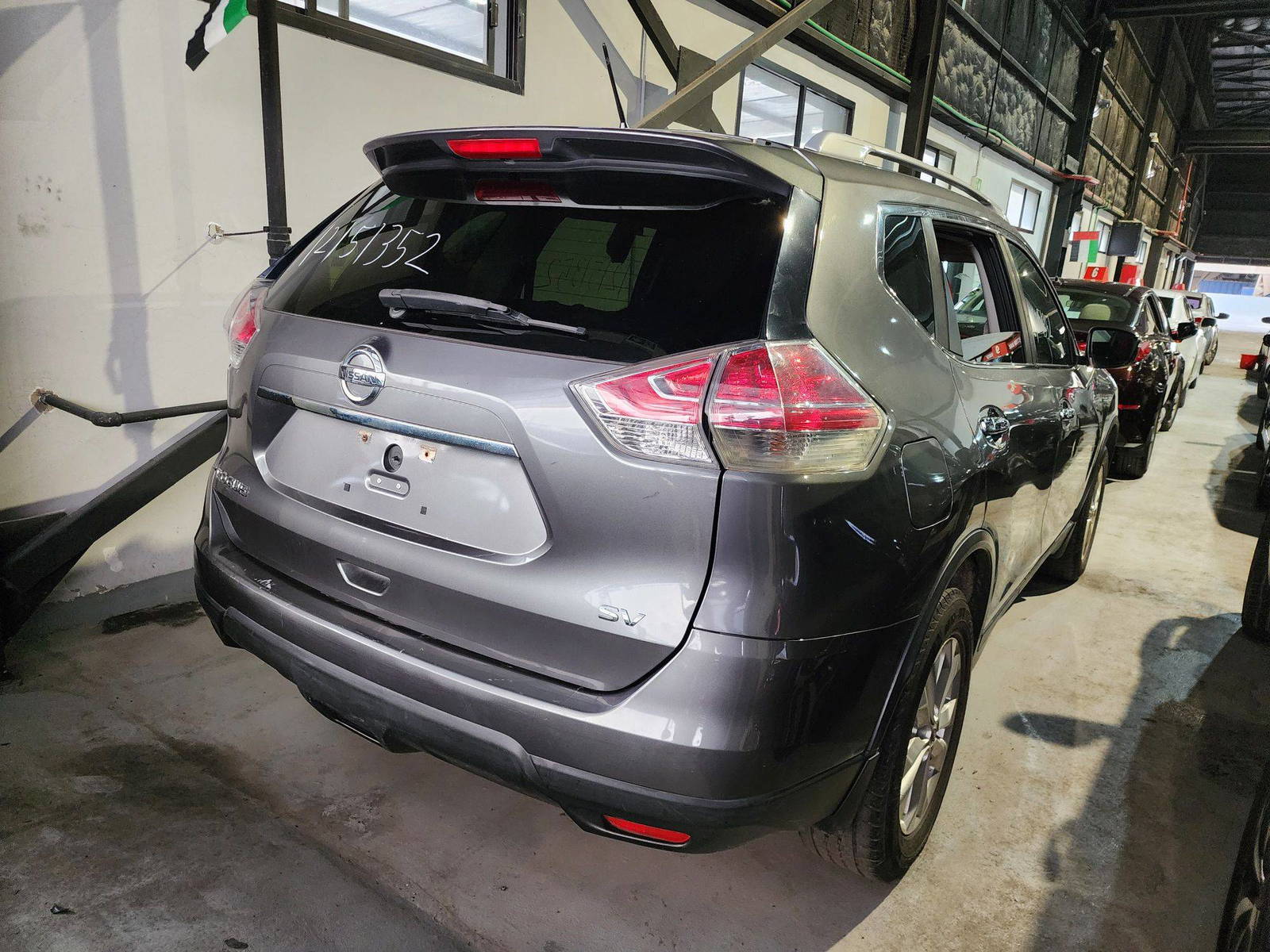 2016 NISSAN ROGUE — 166952 KM — Lot 12151352 — Al Quoz - Marhaba Auctions Used Cars - Image 10