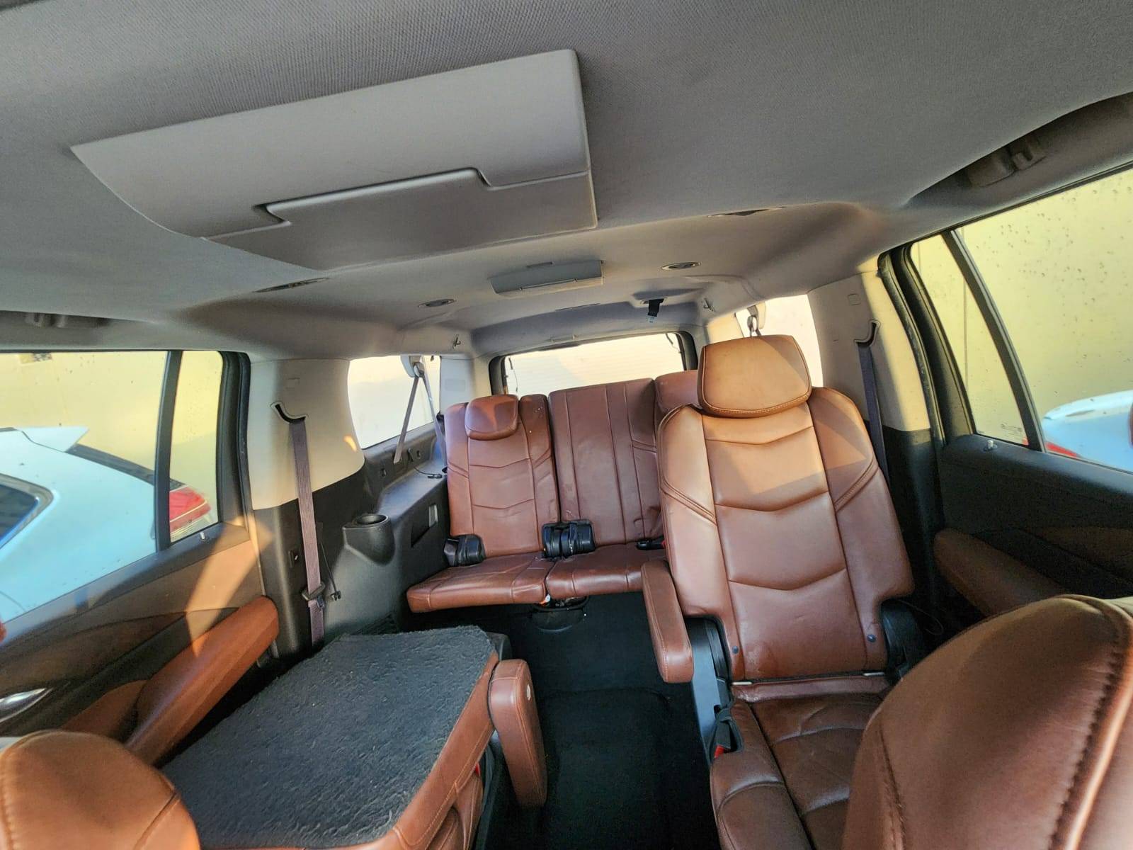 2015 CADILLAC ESCALADE — 111573 Miles — Lot J8FR582531 - Marhaba Auctions Used Cars - Image 8