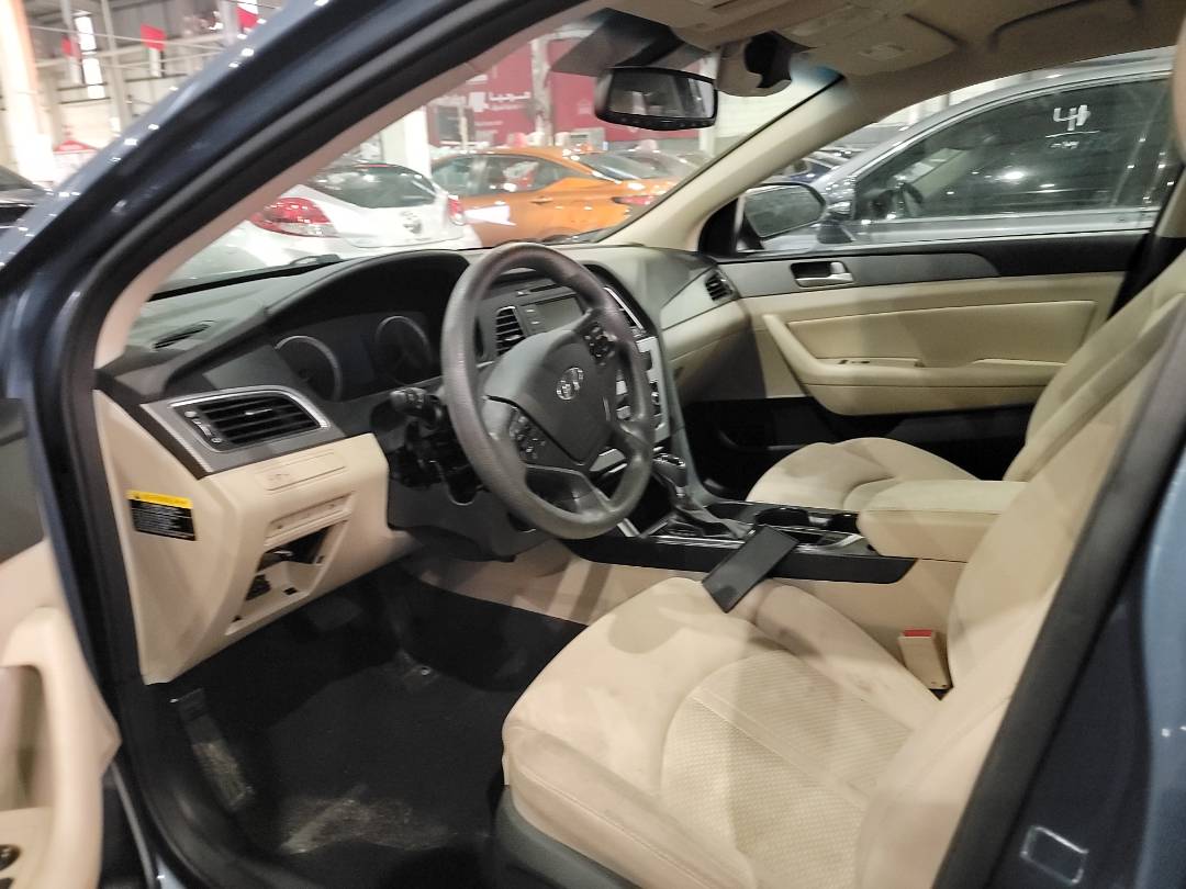 2015 HYUNDAI SONATA — 85659 Miles — Lot 67945924 — Main - Marhaba Auctions Used Cars - Image 6