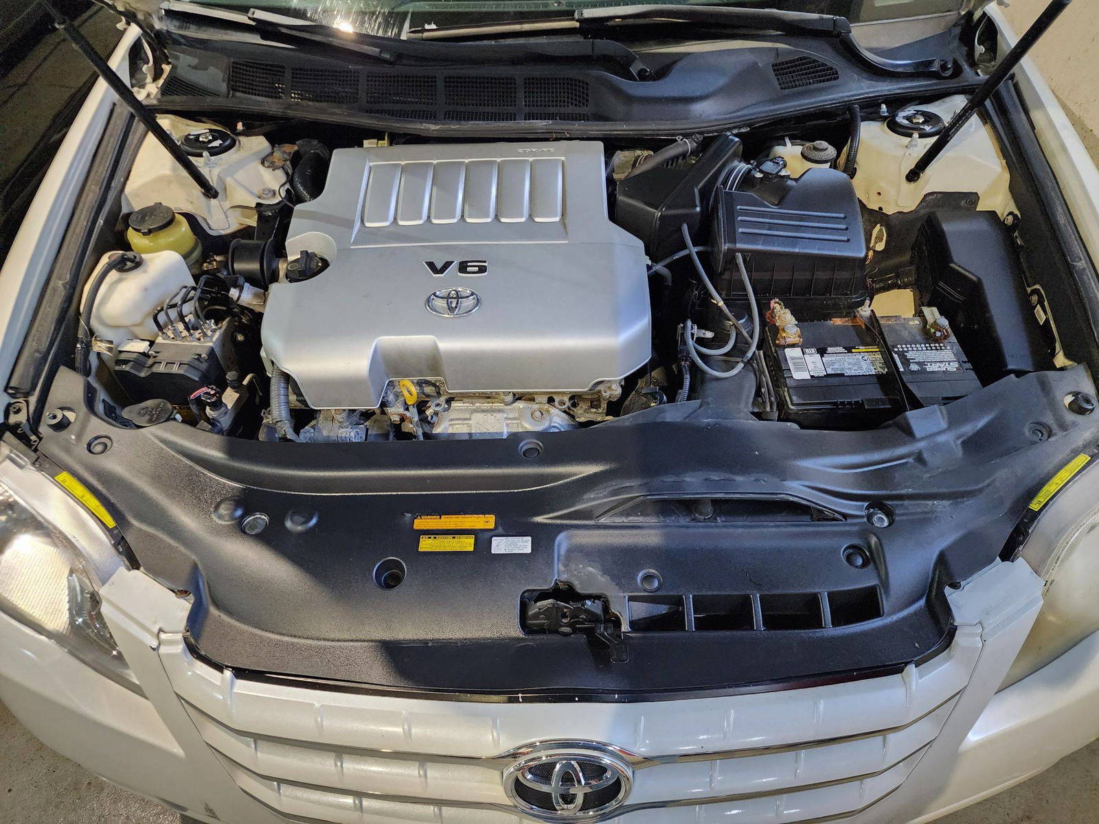 2006 TOYOTA AVALON — 181556 Miles — Lot 72516214 — Al Quoz - Marhaba Auctions Used Cars - Image 13