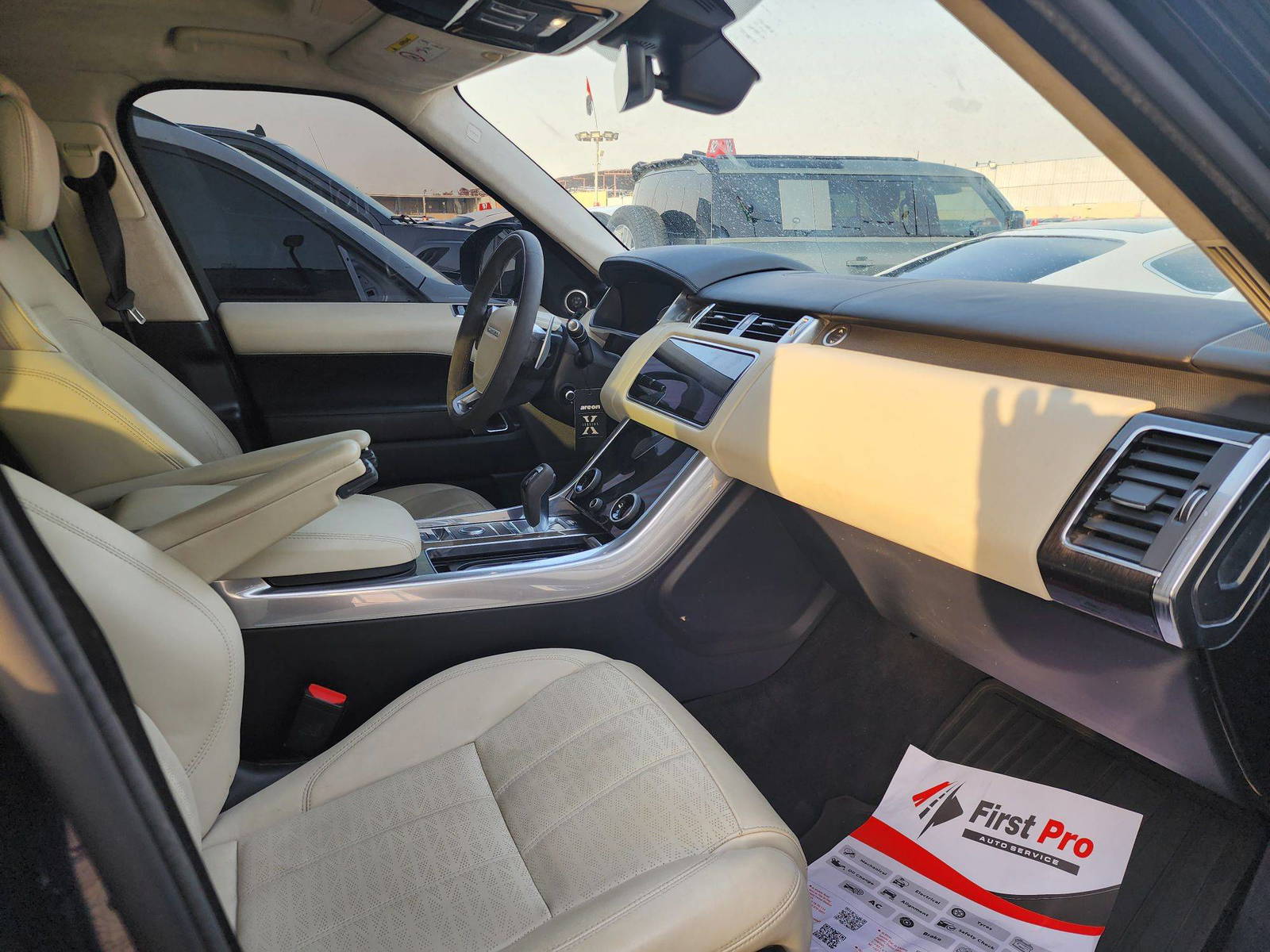 LAND ROVER RANGE ROVER 2019 - Marhaba Auction Used Cars - Image 7