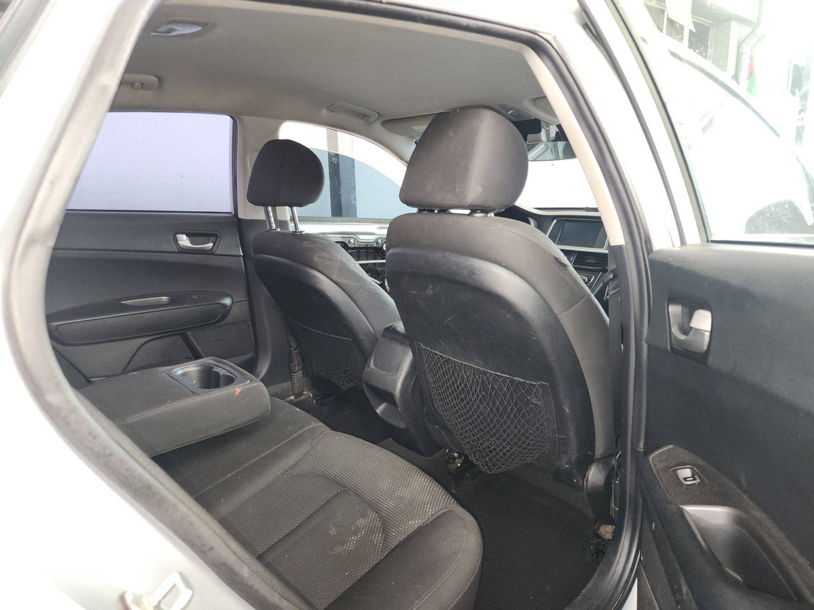 2019 KIA OPTIMA — 137894 Miles — Lot 53049065 — Al Quoz - Marhaba Auctions Used Cars - Image 7