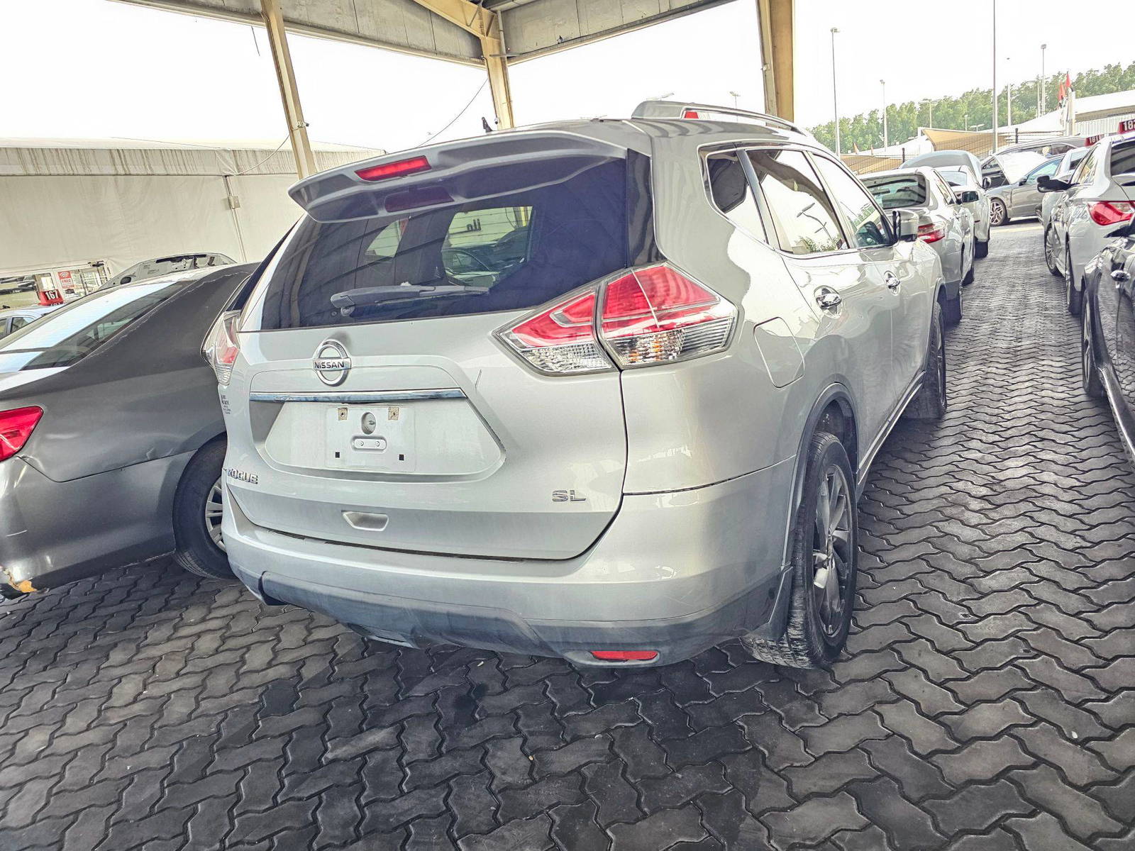 2015 NISSAN ROGUE — 144864 Miles — Lot 62477775 — Souq - Marhaba Auctions Used Cars - Image 3