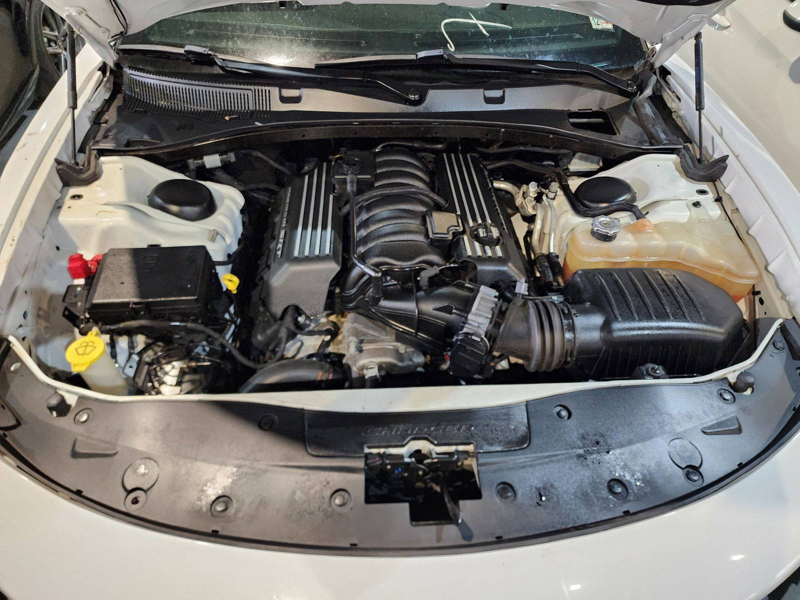 2019 DODGE CHARGER — 96947 Miles — Lot 706706 — Souq - Marhaba Auctions Used Cars - Image 10