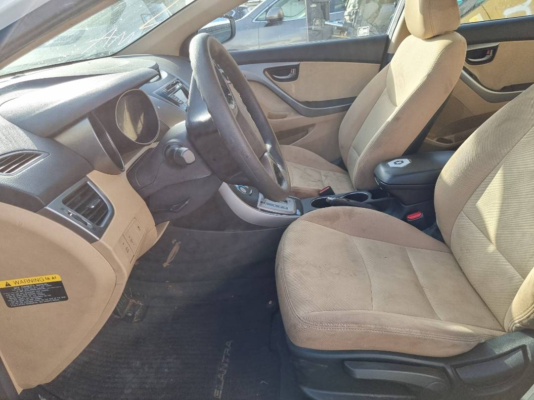 2013 HYUNDAI ELANTRA — 169343 Miles — Lot 215487 — Ind. 12 - Marhaba Auctions Used Cars - Image 6