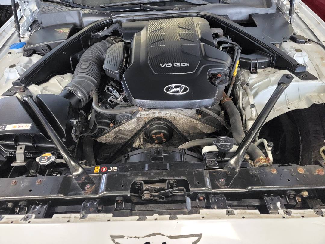 2016 HYUNDAI GENESIS — 142674 Miles — Lot 69051504 — Main - Marhaba Auctions Used Cars - Image 12