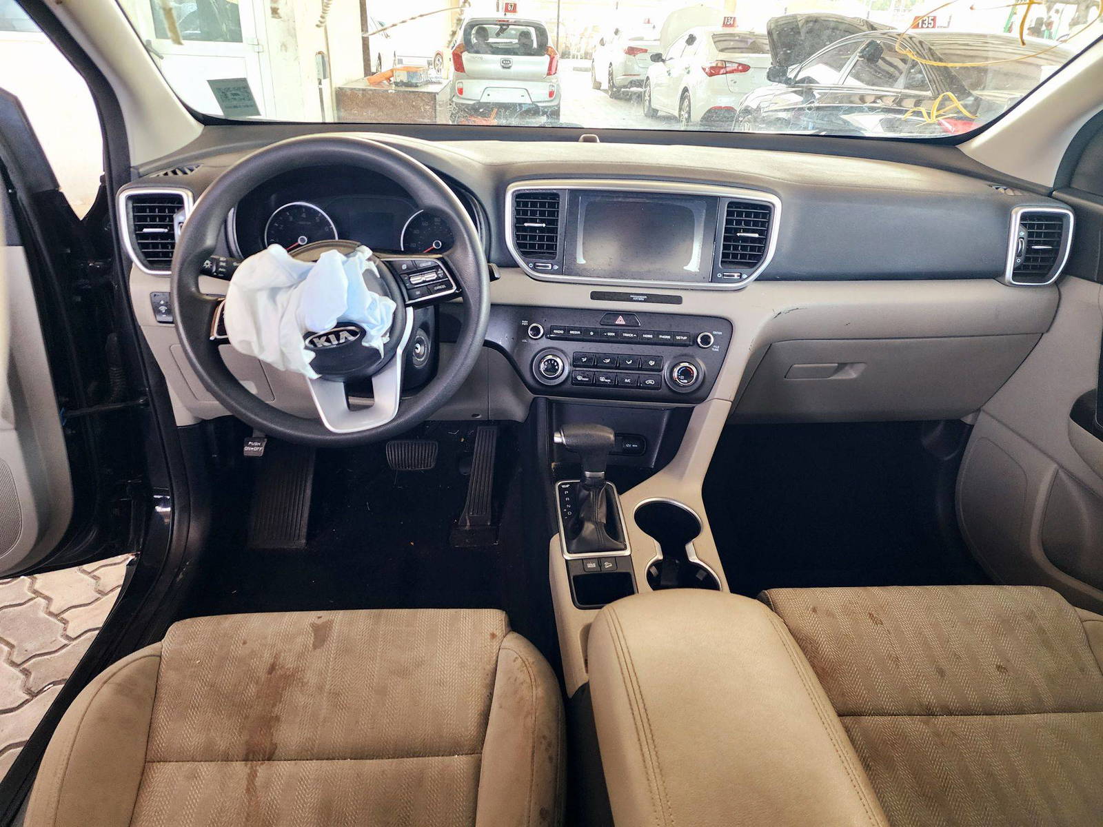 2020 KIA SPORTAGE — 99012 Miles — Lot 75646414 — Souq - Marhaba Auctions Used Cars - Image 7