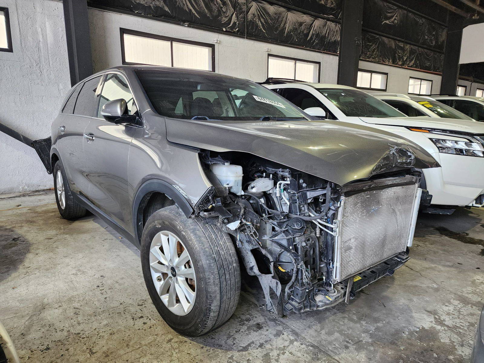 KIA SORENTO 2019 - Marhaba Auction Used Cars - Image 5