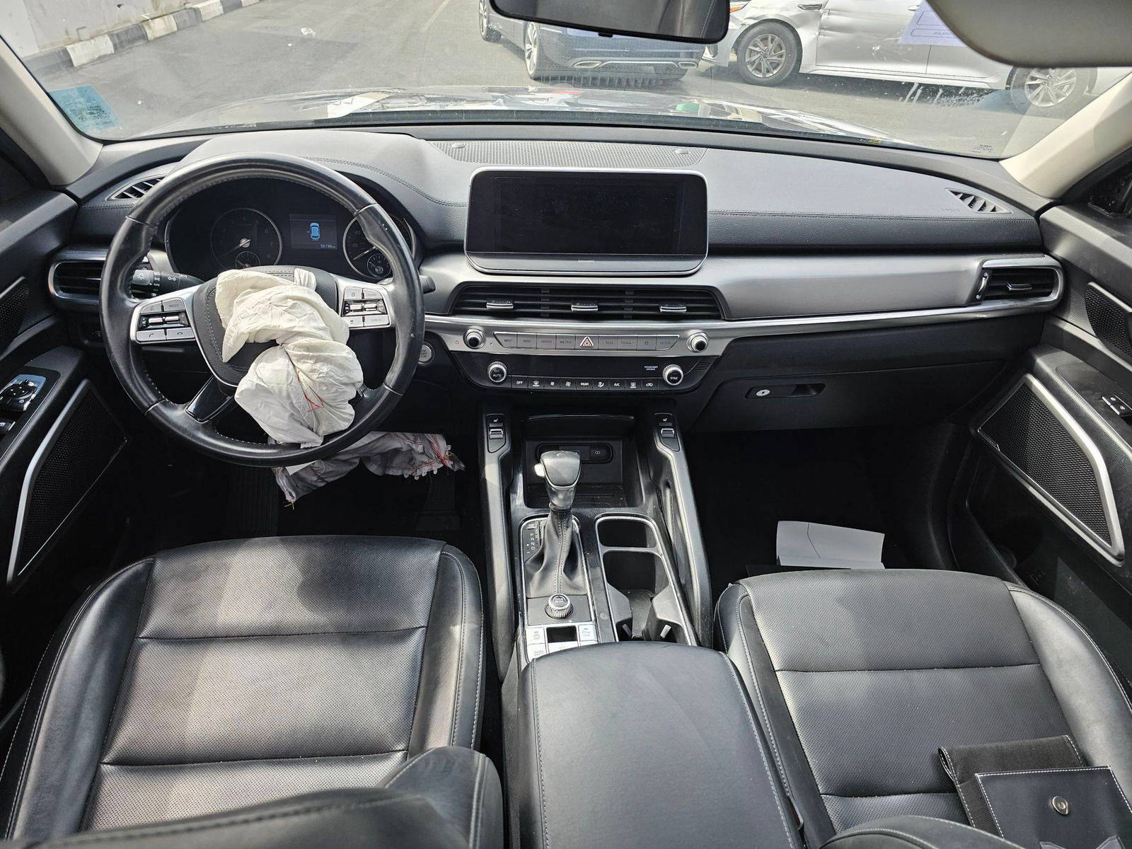 2022 KIA TELLURIDE — 56786 Miles — Lot G197214 — Souq - Marhaba Auctions Used Cars - Image 8