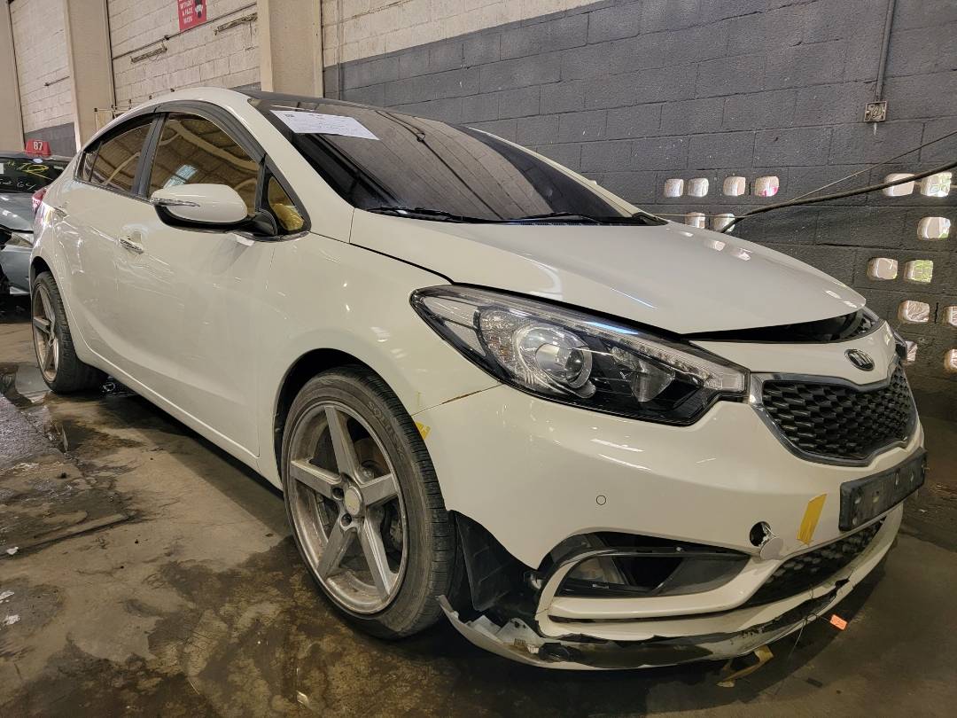 2014 KIA K3 — 106478 KM — Lot A285000 — Main - Marhaba Auctions Used Cars - Image 4