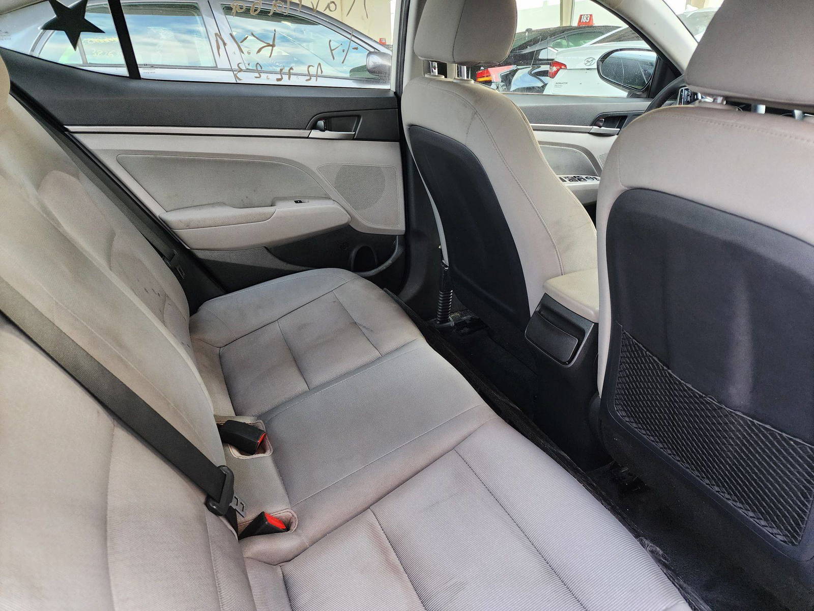 2018 HYUNDAI ELANTRA — 191813 Miles — Lot 37902564 - Marhaba Auctions Used Cars - Image 6