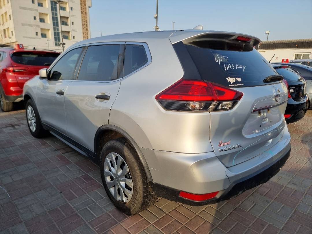 2017 NISSAN ROGUE — 151585 Miles — Lot 125487 — Main - Marhaba Auctions Used Cars - Image 4
