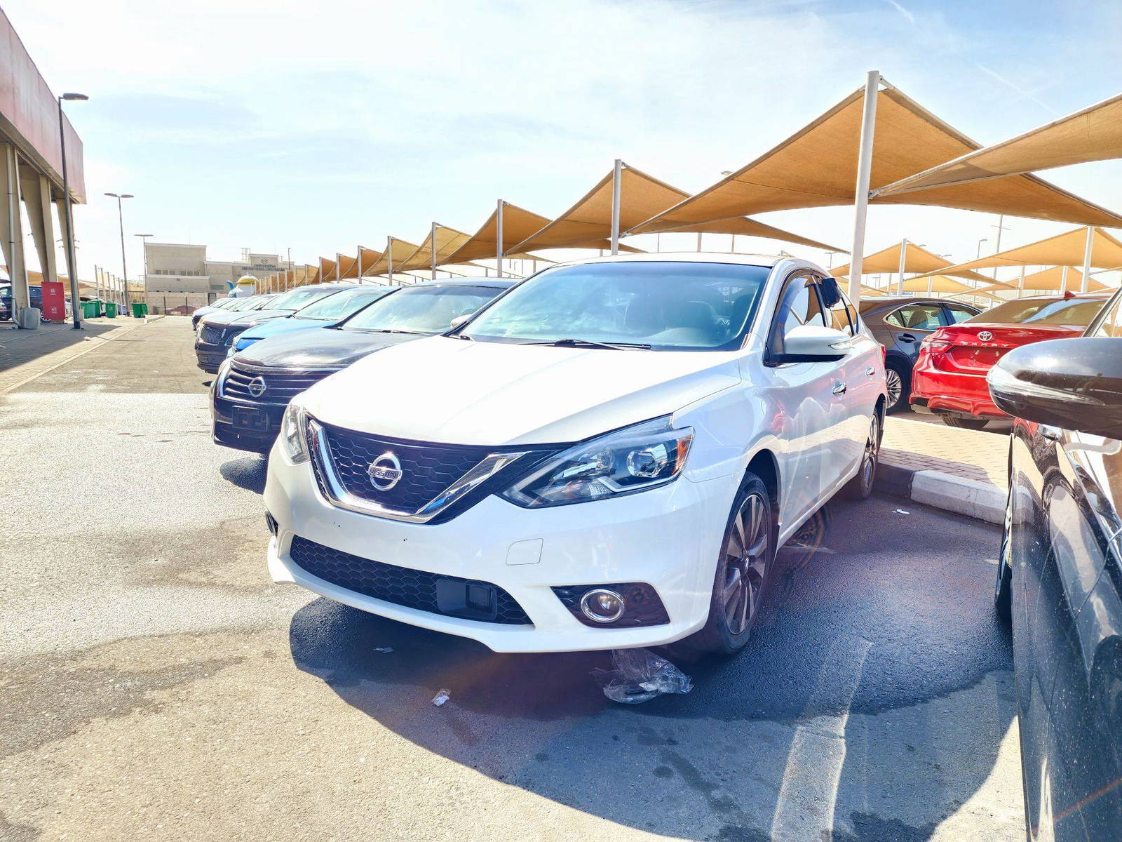 2016 NISSAN SENTRA — 186346 KM — Lot GL672250 — Souq - Marhaba Auctions Used Cars - Image 3