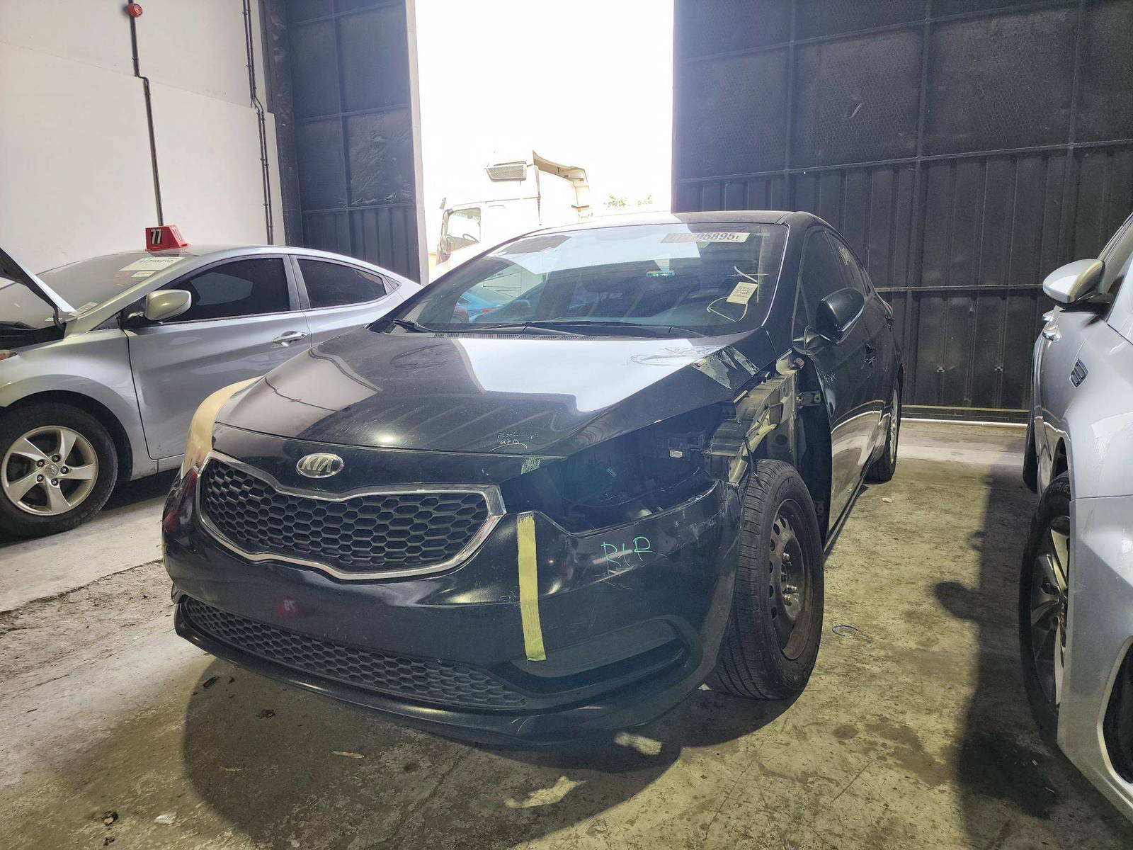 2016 KIA FORTE — 180819 Miles — Lot 5592793 — Main - Marhaba Auctions Used Cars - Image 9