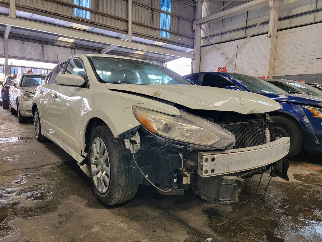 2017 NISSAN ALTIMA — 107129 Miles — Lot HC249220 — Main - Marhaba Auctions Used Cars - Image 4