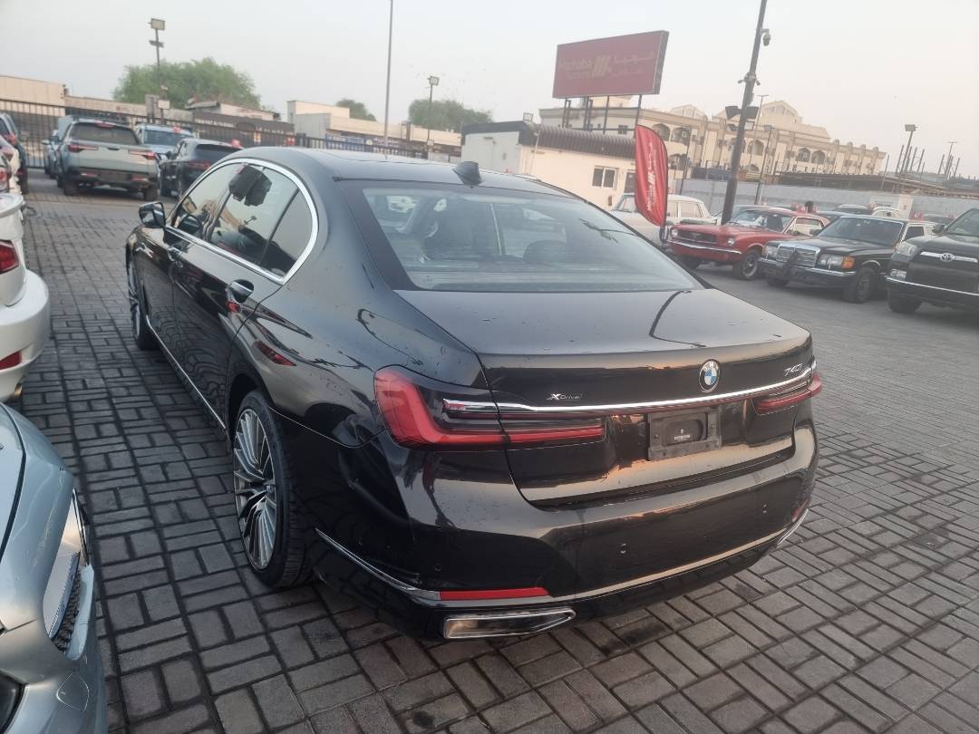2020 BMW 740 I — 106277 KM — Lot GF97133 — Ind. 12 - Marhaba Auctions Used Cars - Image 4