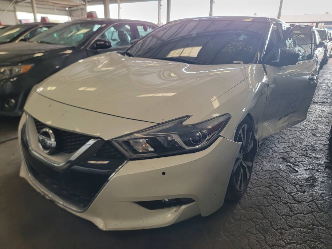 2017 NISSAN MAXIMA — 126345 Miles — Lot 385648 — Main - Marhaba Auctions Used Cars - Image 5