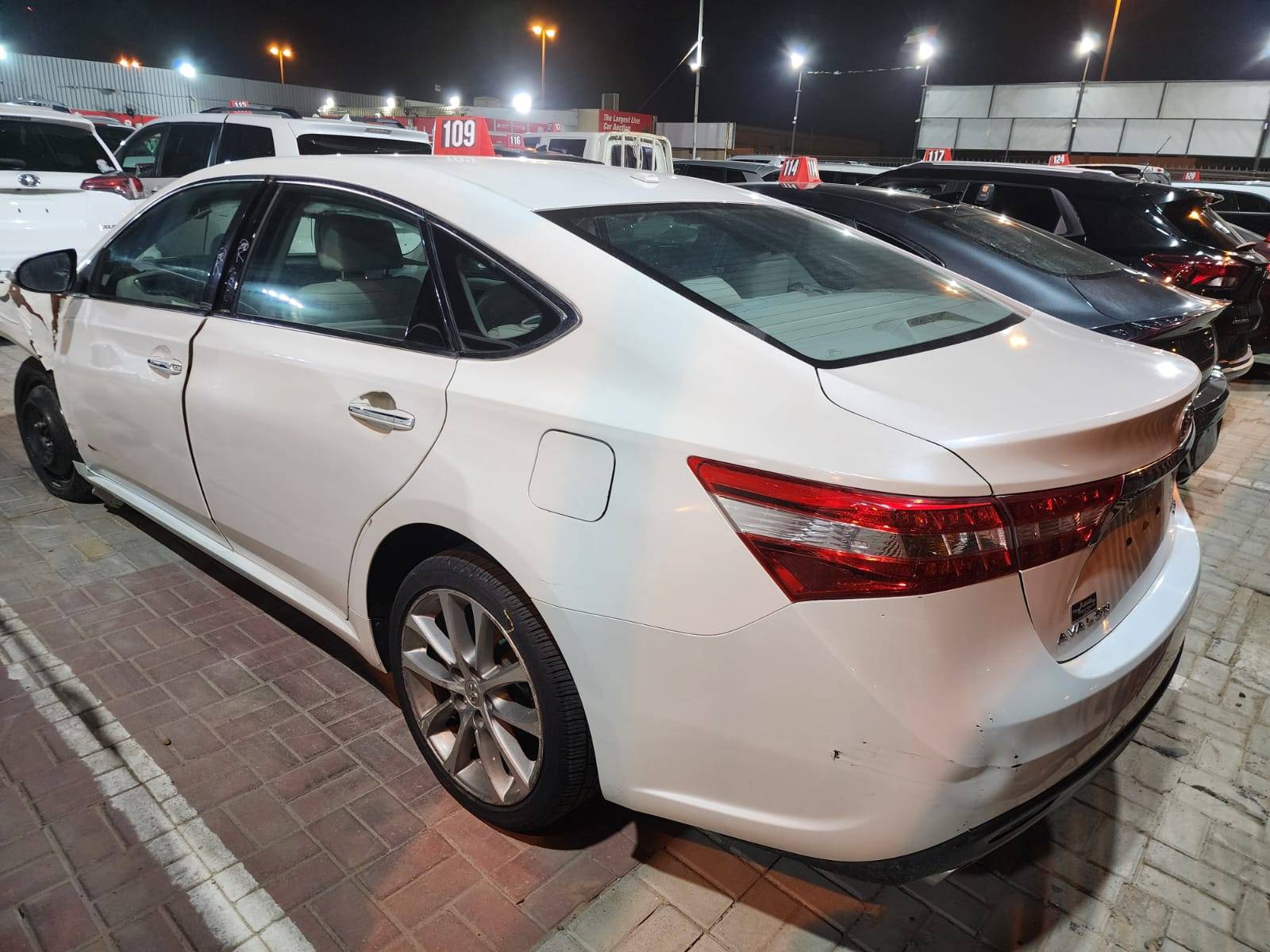 TOYOTA AVALON 2014 - Marhaba Auction Used Cars - Image 10