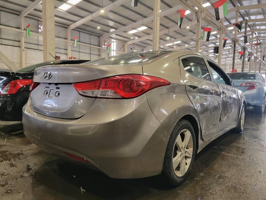 2012 HYUNDAI ELANTRA — 171185 Miles — Lot CH139362 — Main - Marhaba Auctions Used Cars - Image 4