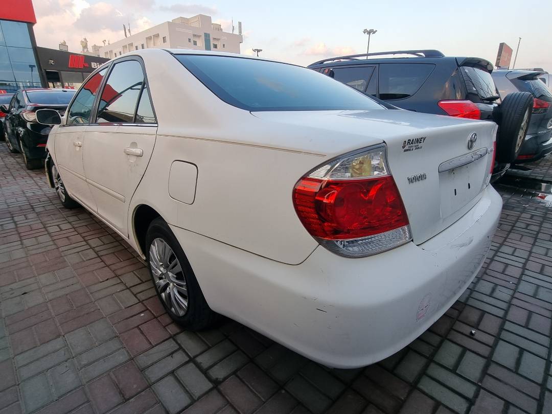 2005 TOYOTA CAMRY — 265289 Miles — Lot 215478 — Main - Marhaba Auctions Used Cars - Image 4