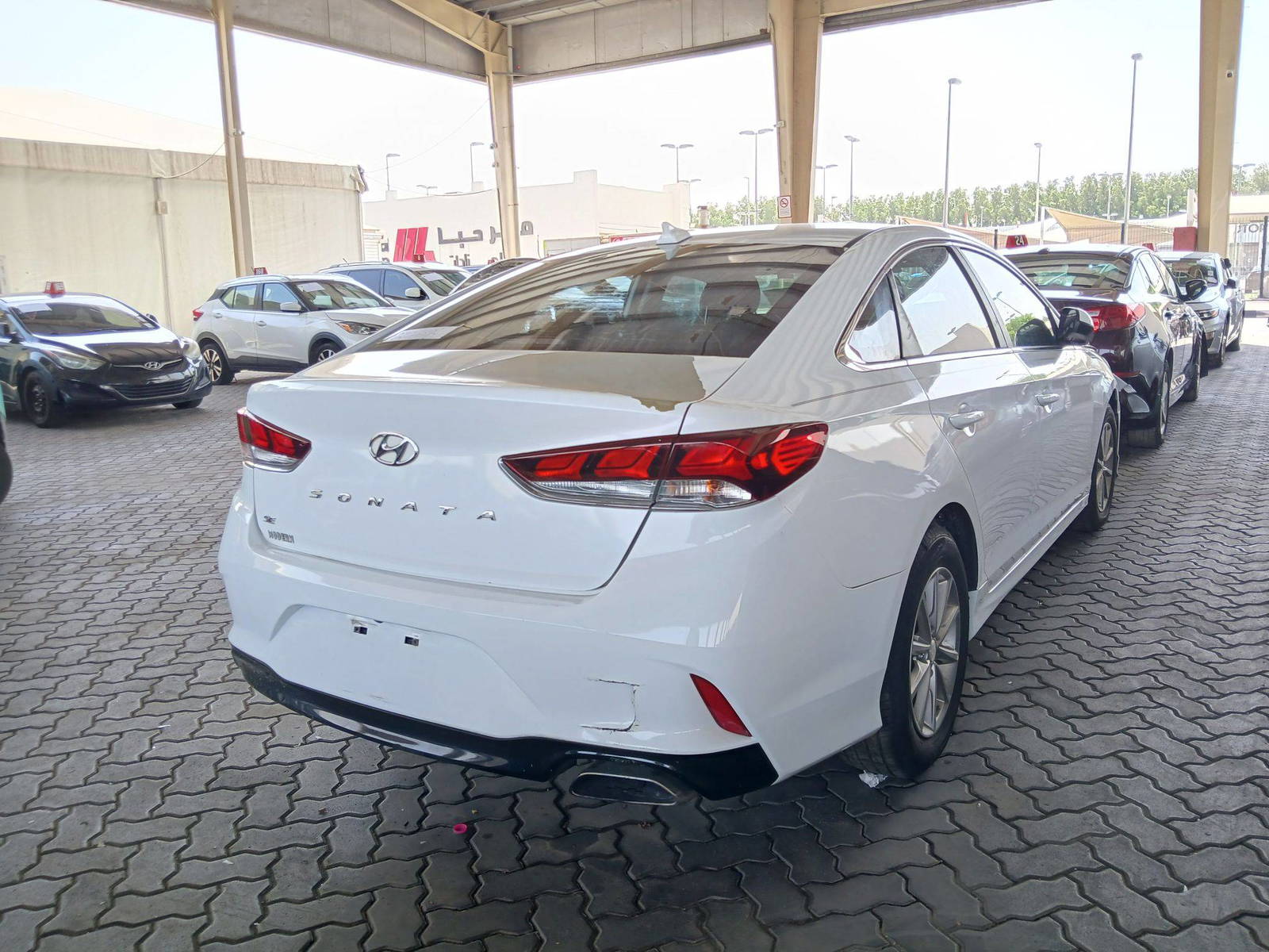 2018 HYUNDAI SONATA — 106067 Miles — Lot 41469725 — Main - Marhaba Auctions Used Cars - Image 3
