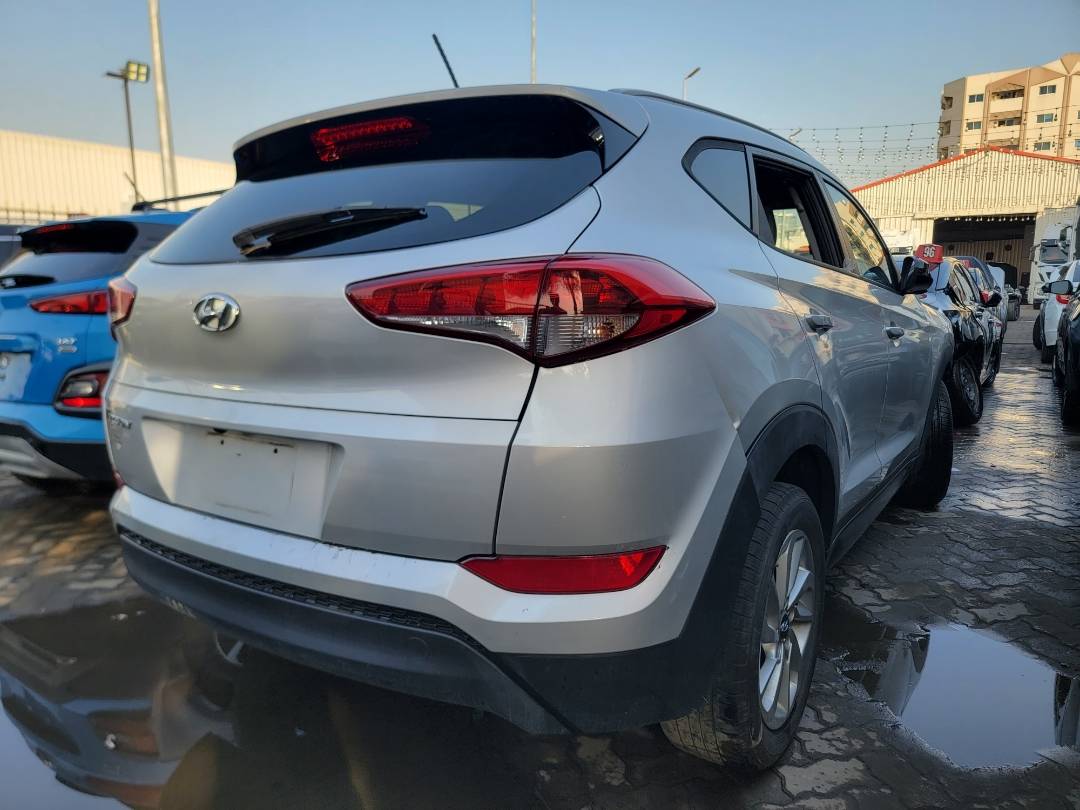 2016 HYUNDAI TUCSON — 117141 Miles — Lot 46229934 — Souq - Marhaba Auctions Used Cars - Image 3