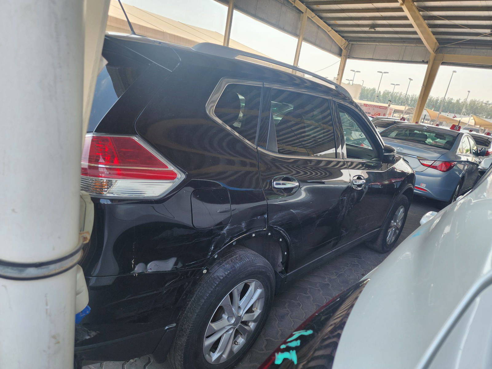 2015 NISSAN ROGUE — 174859 KM — Lot 75480173 — Souq - Marhaba Auctions Used Cars - Image 6