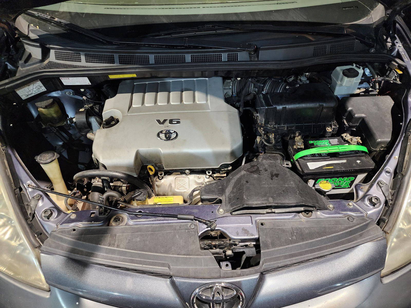 2008 TOYOTA SIENNA — 259746 Miles — Lot 67663184 — Al Quoz - Marhaba Auctions Used Cars - Image 10