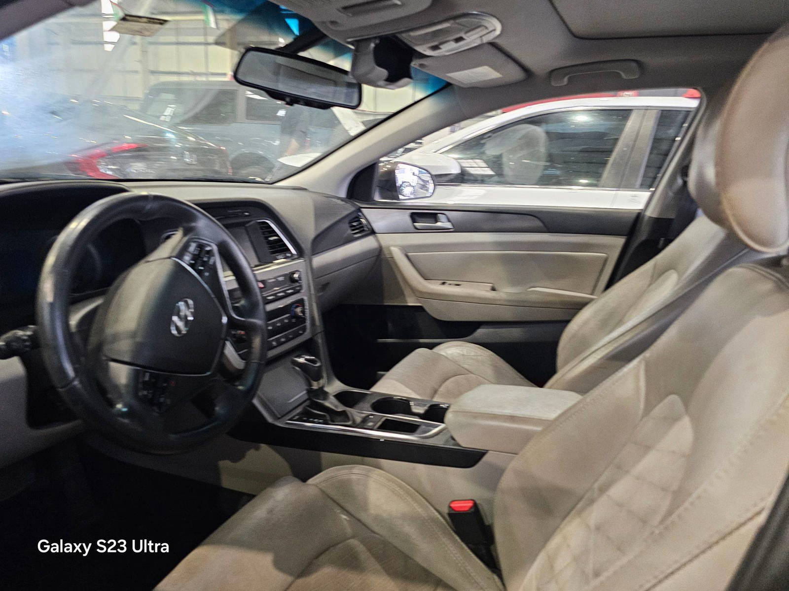 HYUNDAI SONATA 2017 - Marhaba Auction Used Cars - Image 9