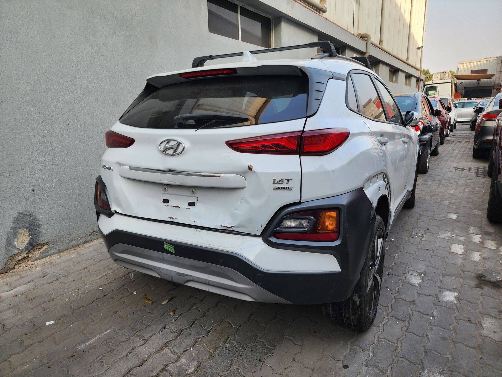 2020 HYUNDAI KONA — 107714 Miles — Lot 501490 — Souq - Marhaba Auctions Used Cars - Image 4