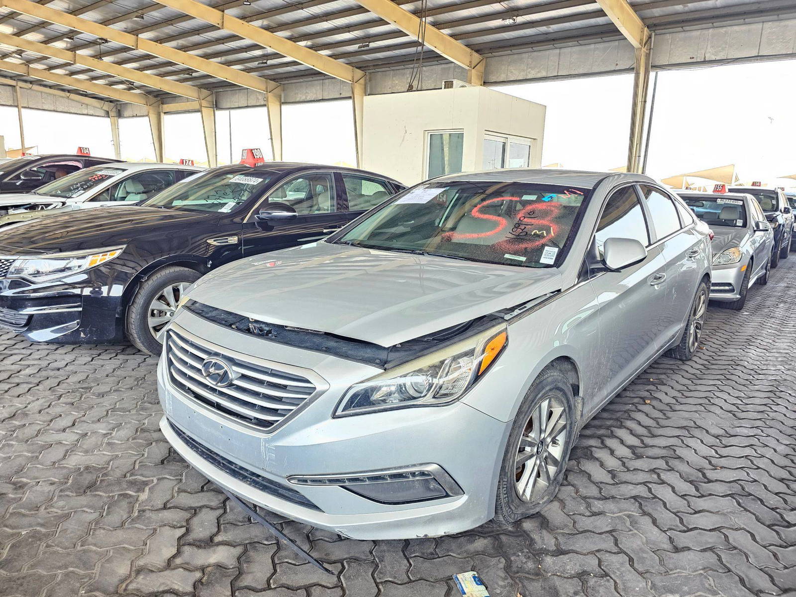 2015 HYUNDAI SONATA — 160739 Miles — Lot 50167337 — Souq - Marhaba Auctions Used Cars - Image 5
