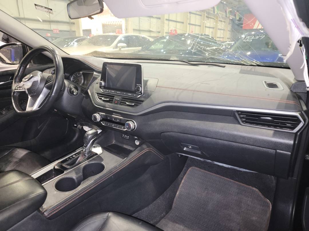 2019 NISSAN ALTIMA — 57940 Miles — Lot 170184 - Marhaba Auctions Used Cars - Image 5