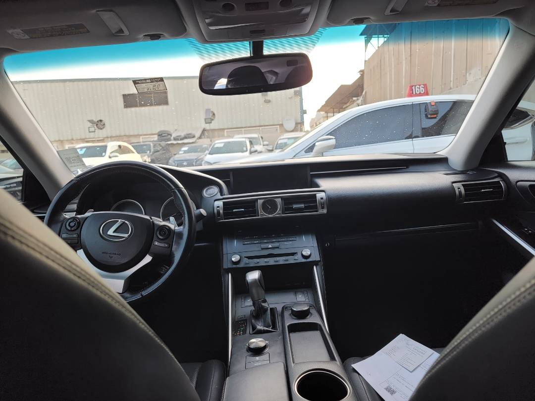 2016 LEXUS IS 300 — 85743 Miles — Lot 5G5005614 — Main - Marhaba Auctions Used Cars - Image 8
