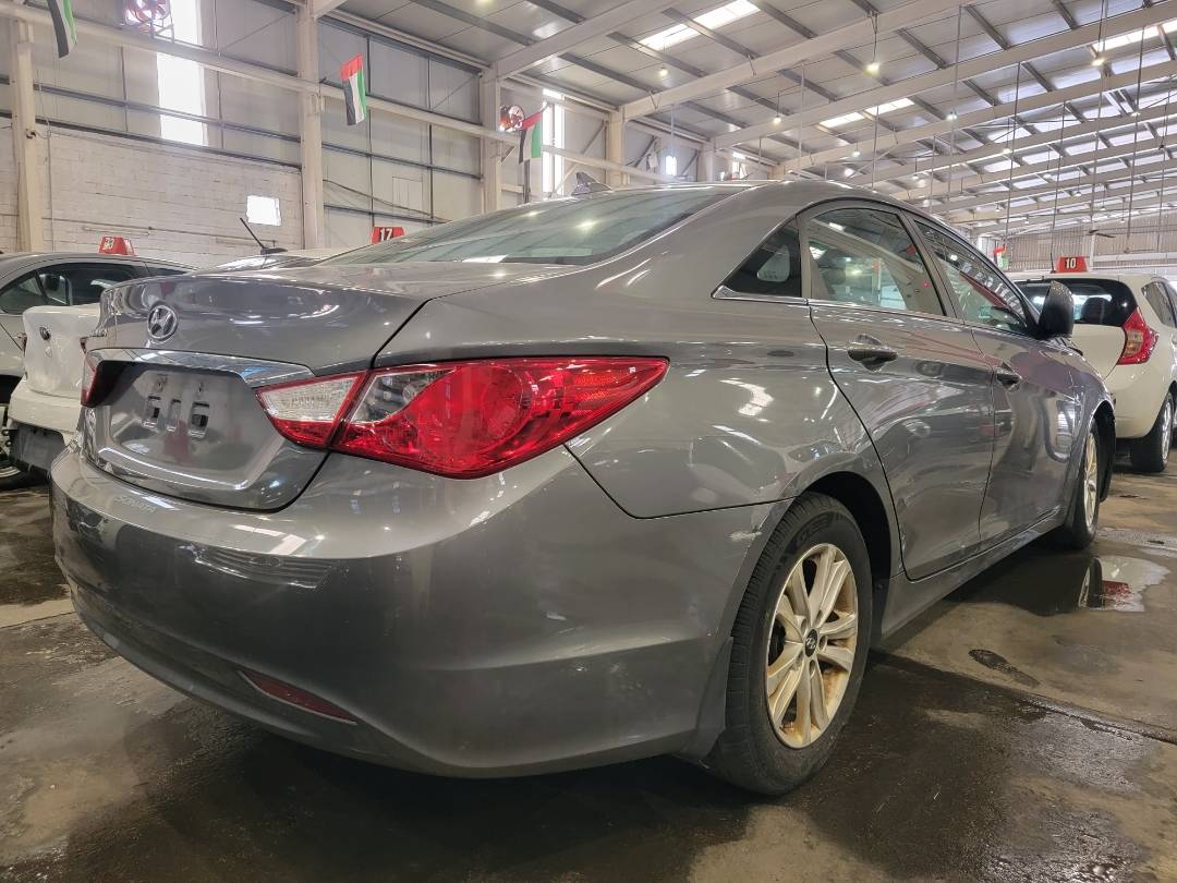 2013 HYUNDAI SONATA — 177970 Miles — Lot 36177139 — Main - Marhaba Auctions Used Cars - Image 3