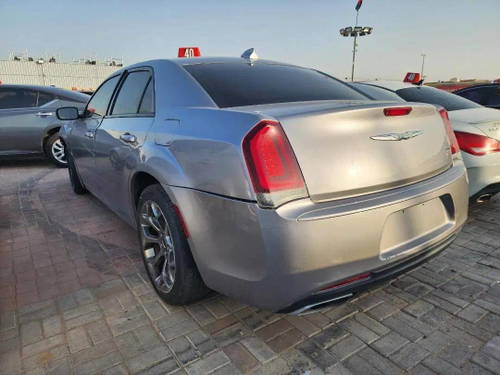 2018 CHRYSLER 300 at Marhaba Auctions