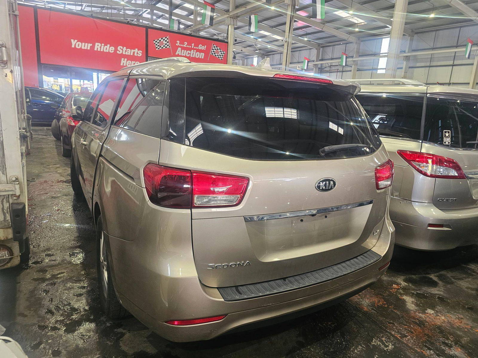 2016 KIA SEDONA — 125643 Miles — Lot G6124983 — Main - Marhaba Auctions Used Cars - Image 5