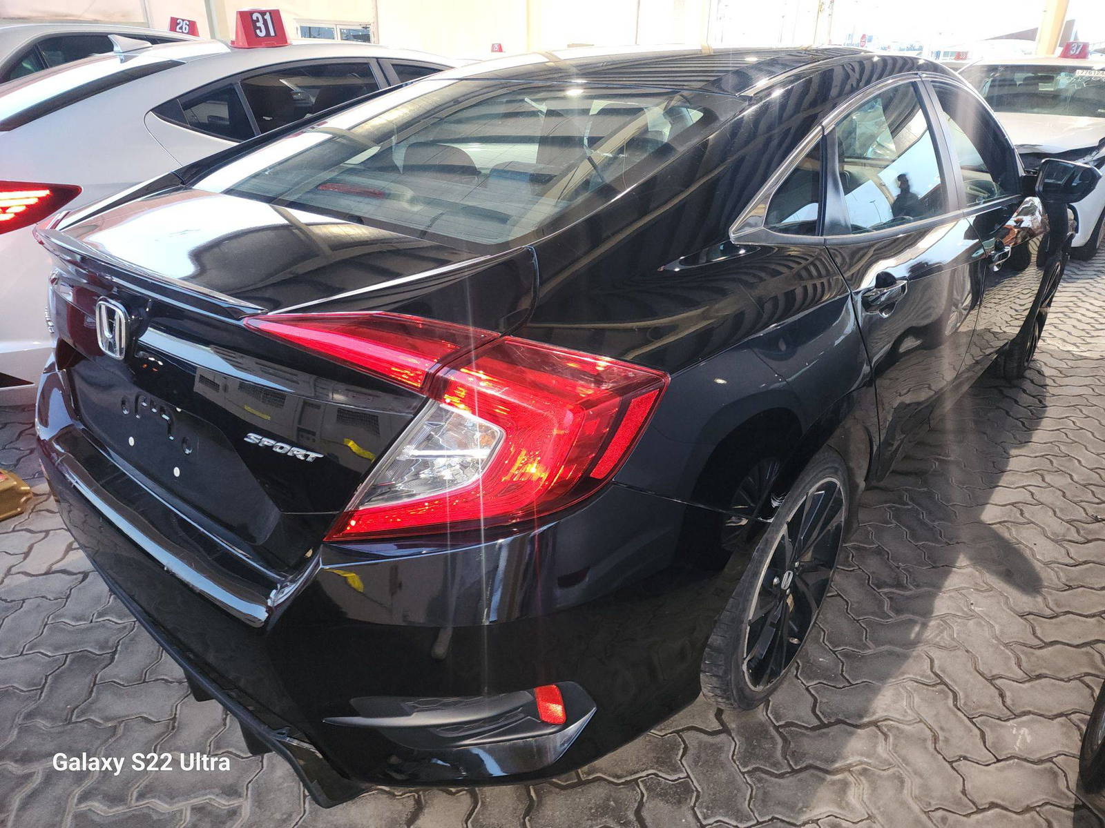 2020 HONDA CIVIC — 79812 Miles — Lot 37343674 - Marhaba Auctions Used Cars - Image 4