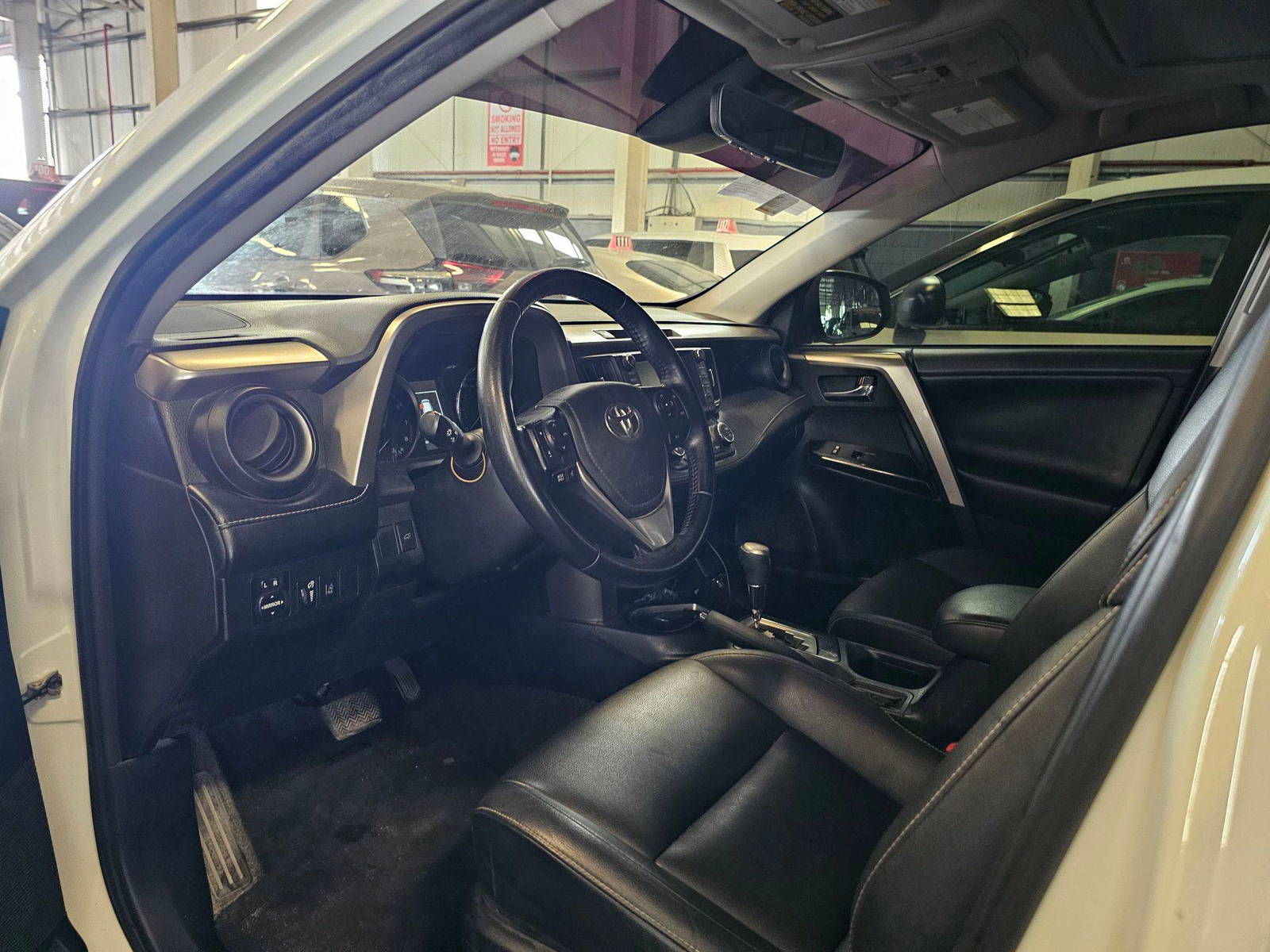 2018 TOYOTA RAV4 — 80186 Miles — Lot J160263 — Main - Marhaba Auctions Used Cars - Image 7