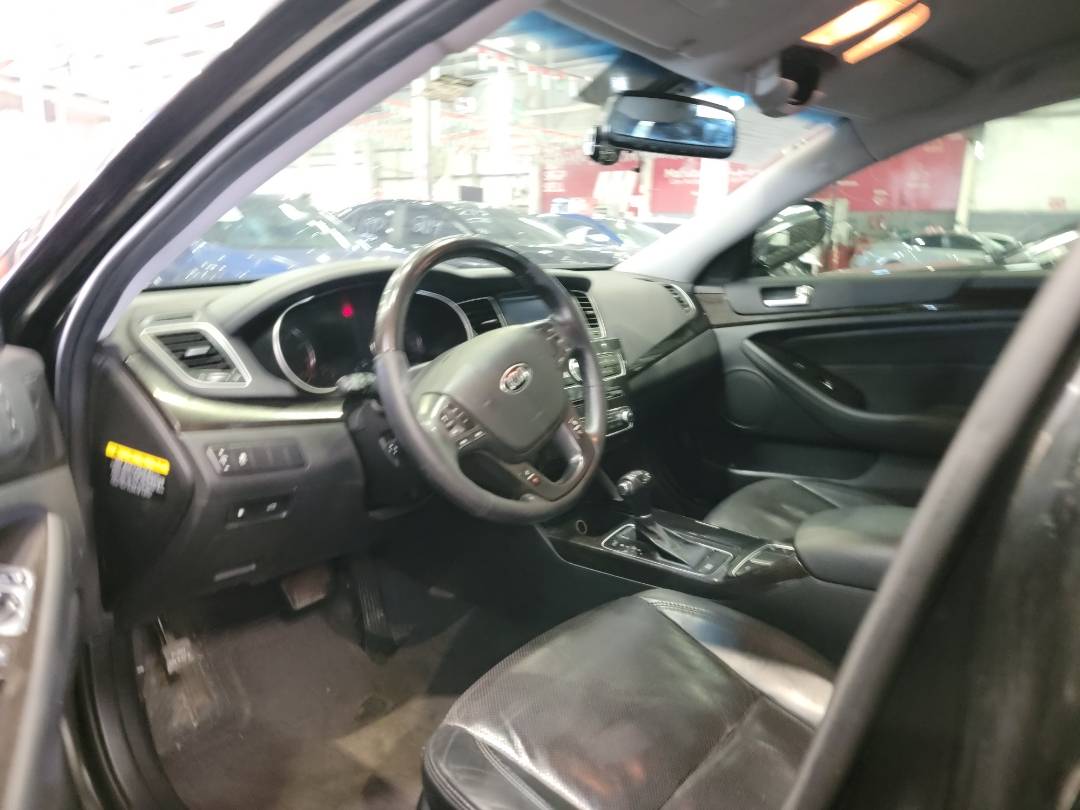 2013 KIA K7 — 285066 KM — Lot DA115085 — Main - Marhaba Auctions Used Cars - Image 6