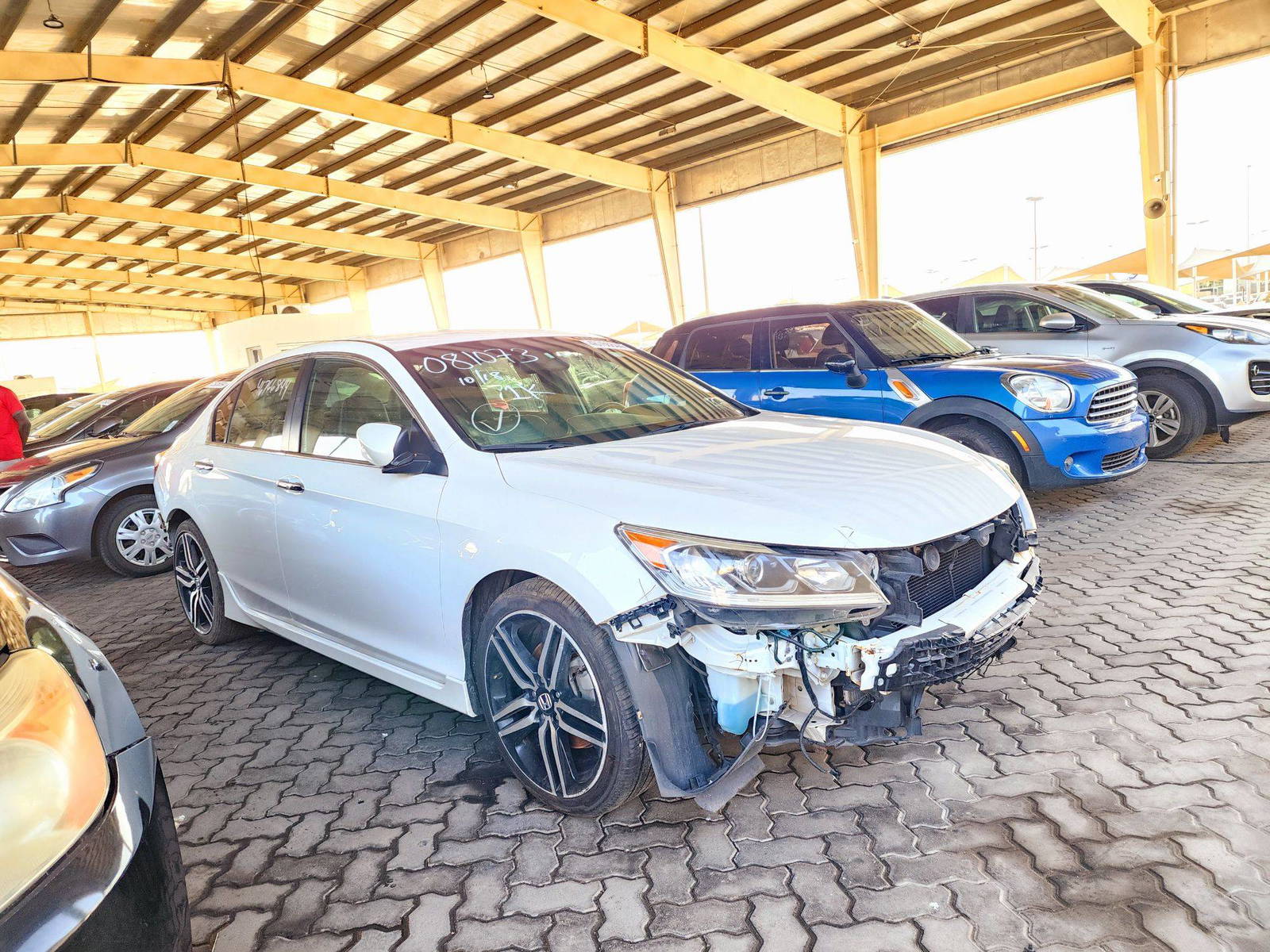 2017 HONDA ACCORD — 91557 Miles — Lot 46766844 — Souq - Marhaba Auctions Used Cars - Image 4