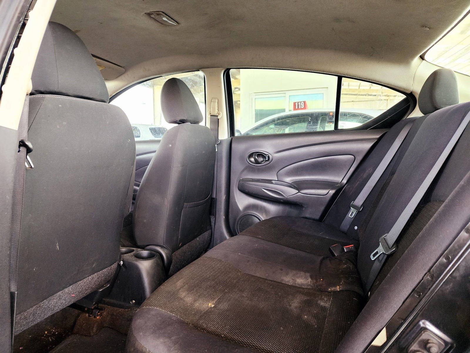 2012 NISSAN VERSA — 137320 Miles — Lot 40105358 — Souq - Marhaba Auctions Used Cars - Image 6