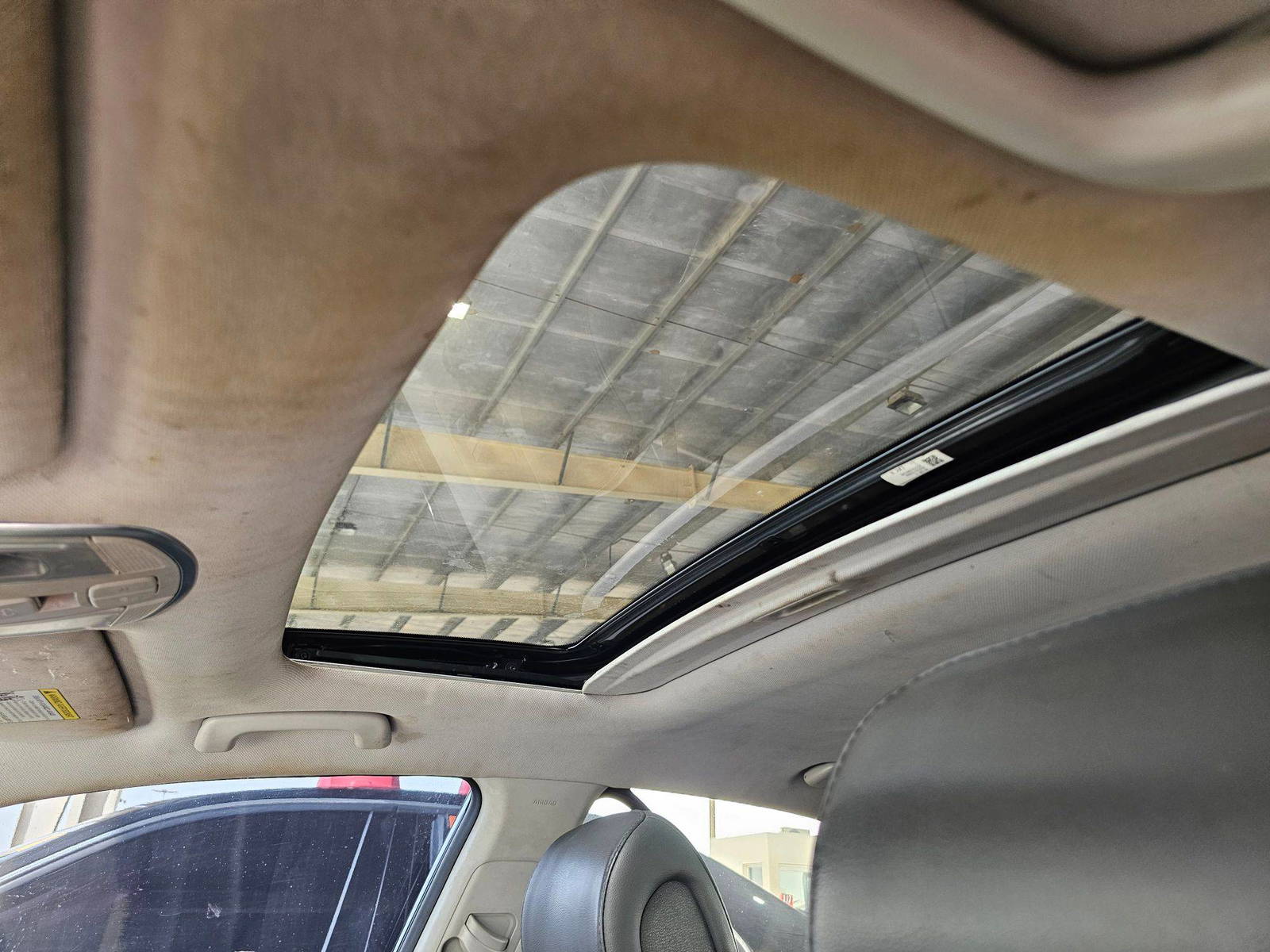 HYUNDAI SONATA 2017 - Marhaba Auction Used Cars - Image 8