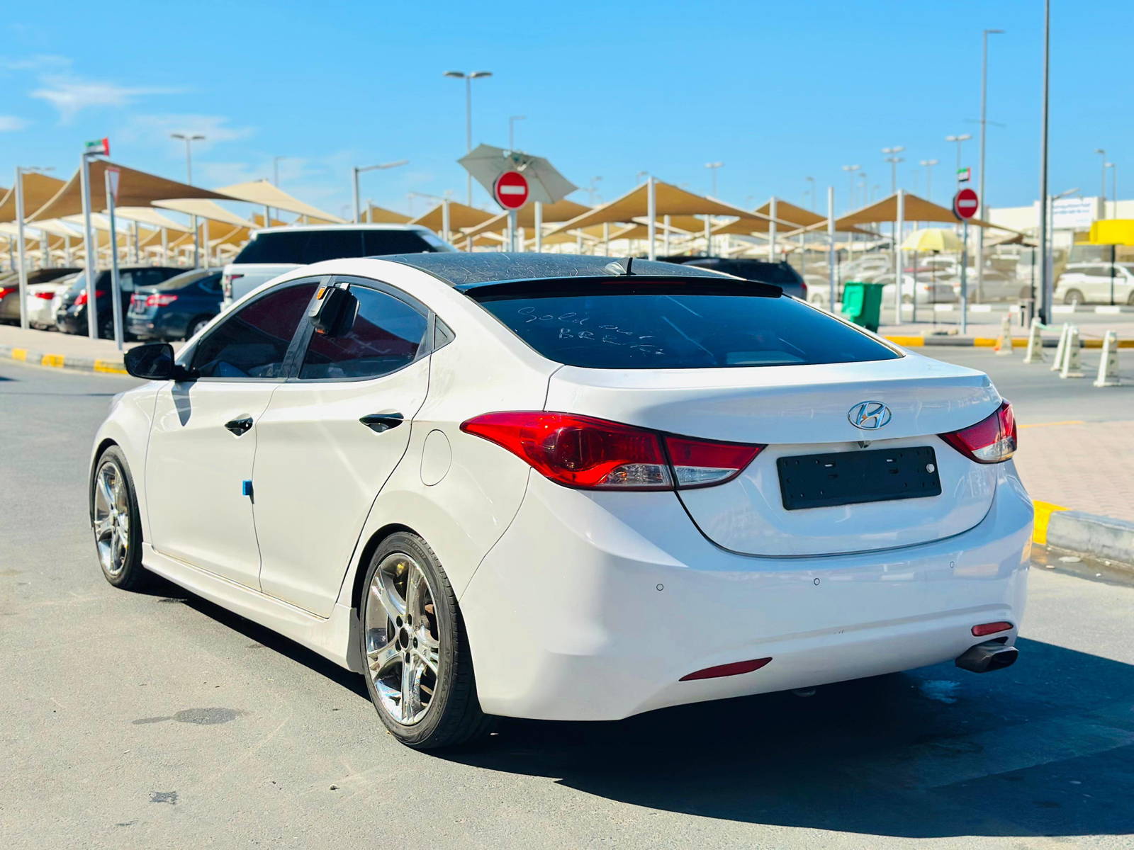 2013 HYUNDAI AVANTE — 132514 KM — Lot 730819 — Souq - Marhaba Auctions Used Cars - Image 4
