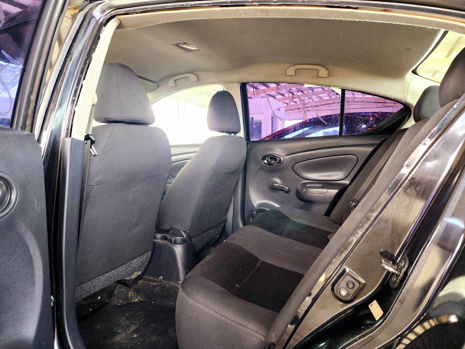 2018 NISSAN VERSA — 116616 Miles — Lot 125487/ — Souq - Marhaba Auctions Used Cars - Image 6