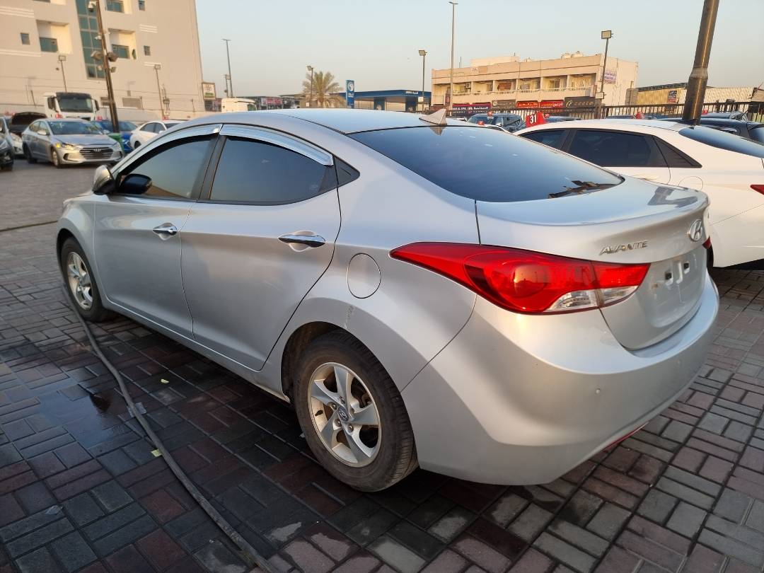 2012 HYUNDAI AVANTE — 127365 KM — Lot 215487 — Ind. 12 - Marhaba Auctions Used Cars - Image 5
