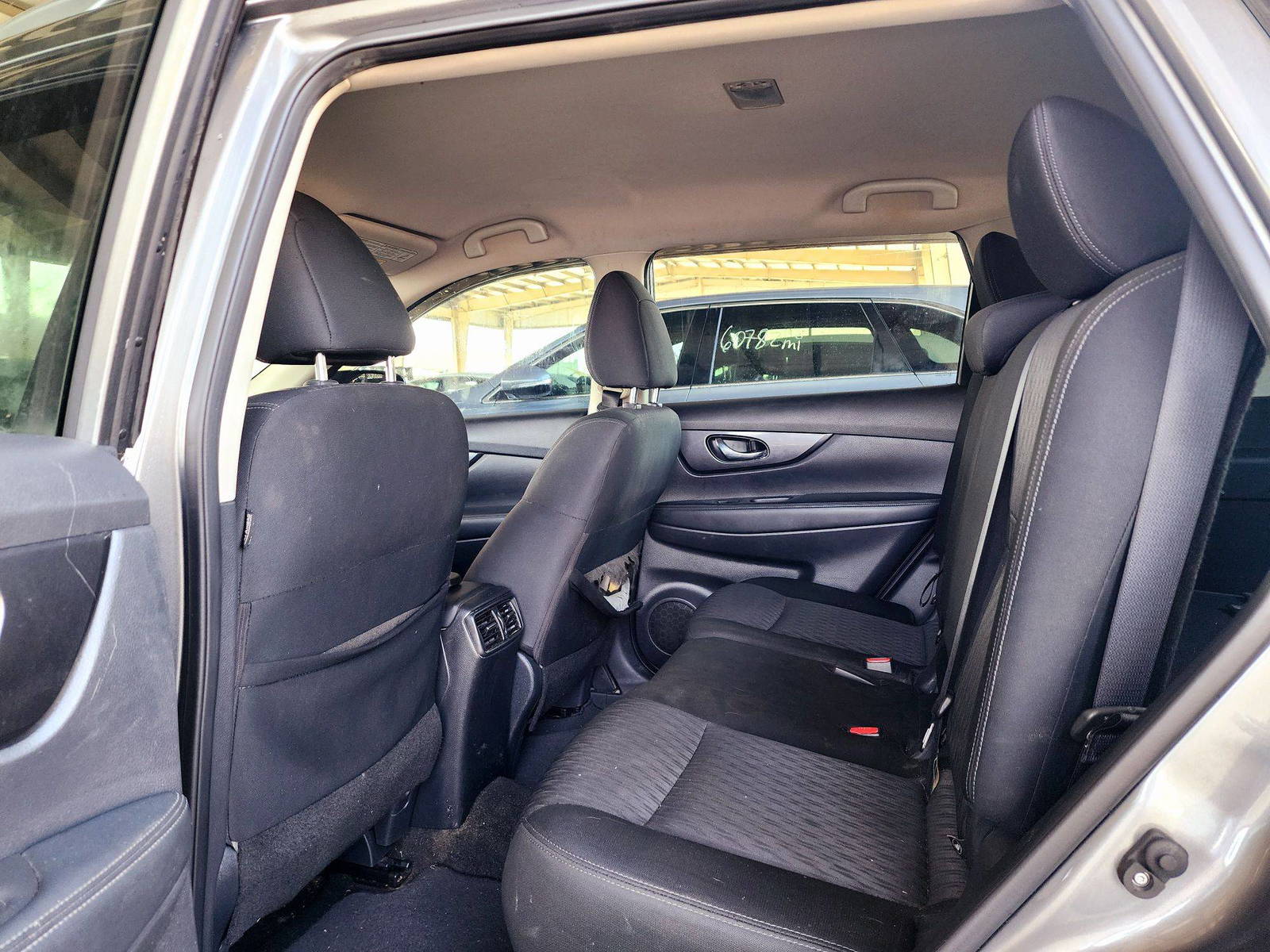 2018 NISSAN ROGUE — 133413 Miles — Lot 39668991 — Souq - Marhaba Auctions Used Cars - Image 6
