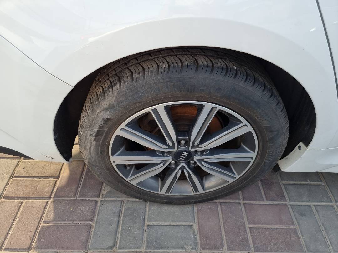 2019 KIA OPTIMA — 90340 Miles — Lot 125487 — Main - Marhaba Auctions Used Cars - Image 12