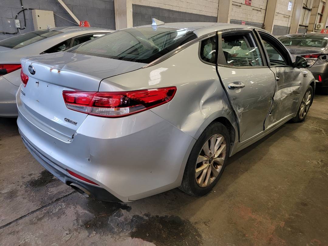 2018 KIA OPTIMA — 110406 Miles — Lot 37684003 - Marhaba Auctions Used Cars - Image 4