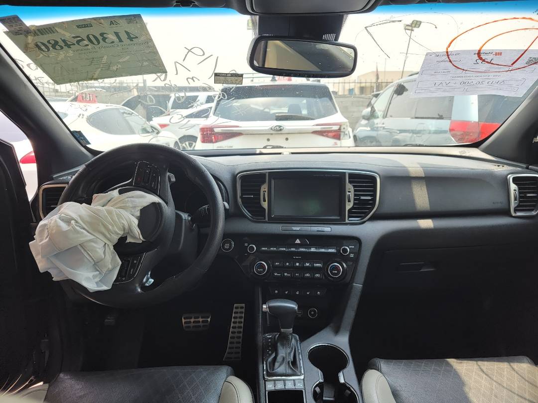 2017 KIA SPORTAGE — 132062 Miles — Lot 6H7046847 — Main - Marhaba Auctions Used Cars - Image 8